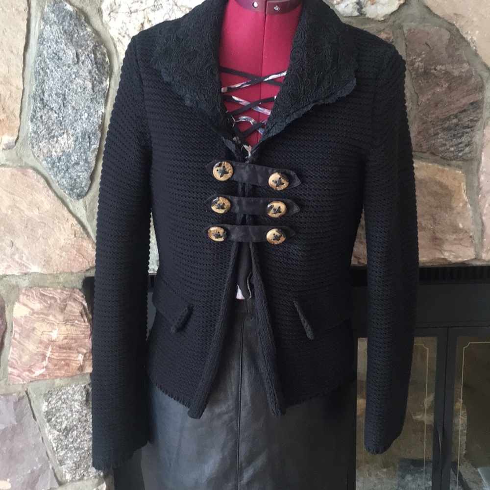 MinKas black knit sweater small